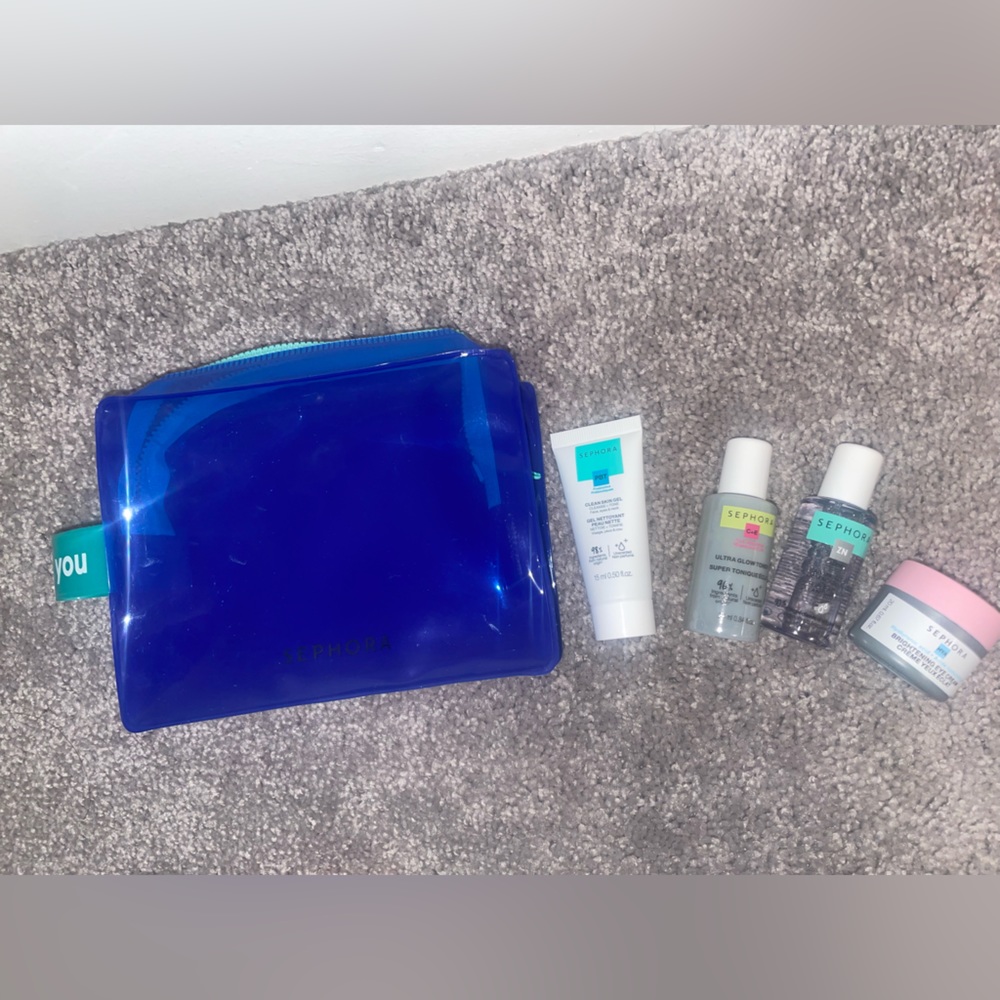 Bundle 5 piece Sephora skin set with bag